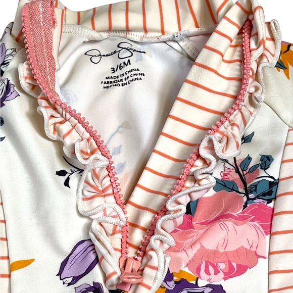 Lot of four pieces of size 3 month swim suits (Bonverano/cat&Jack/Carter’s) - Picture 10 of 13